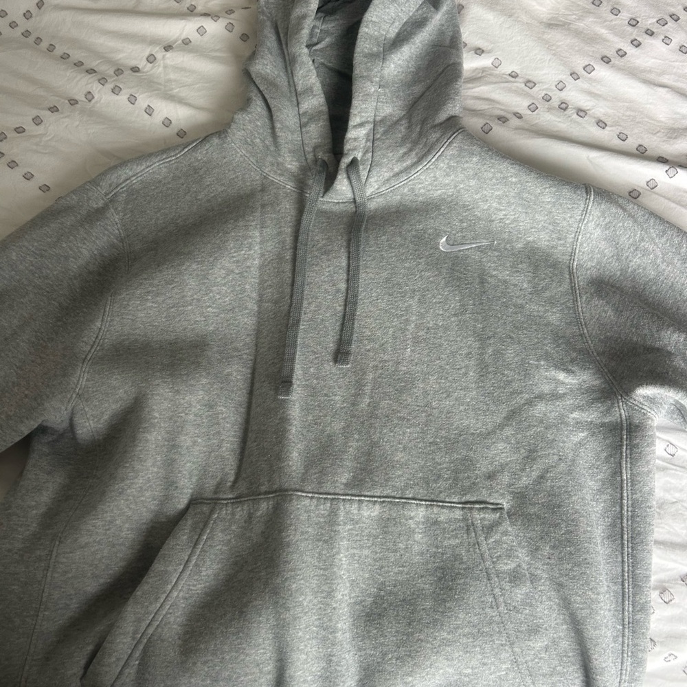Nike Heather Gray Pullover Hoodie